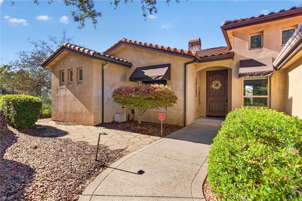 3454 Shallow Springs