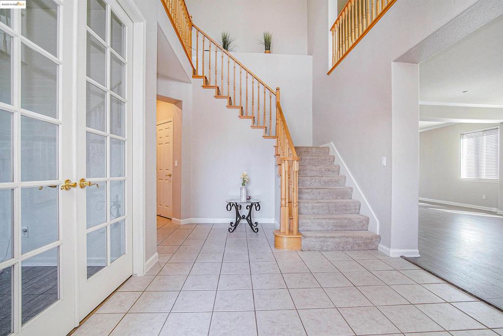 CAMPANELLO - Residential Lease