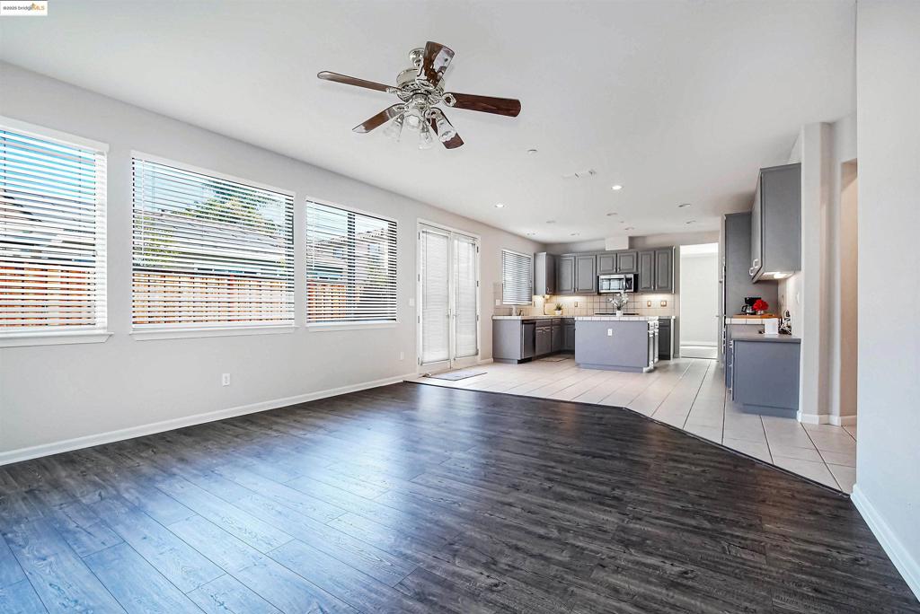 CAMPANELLO - Residential Lease