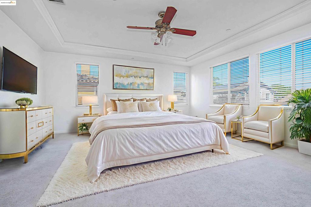 CAMPANELLO - Residential Lease