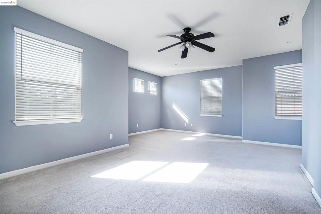 CAMPANELLO - Residential Lease