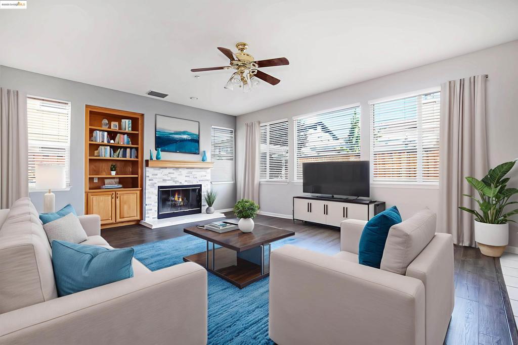 CAMPANELLO - Residential Lease