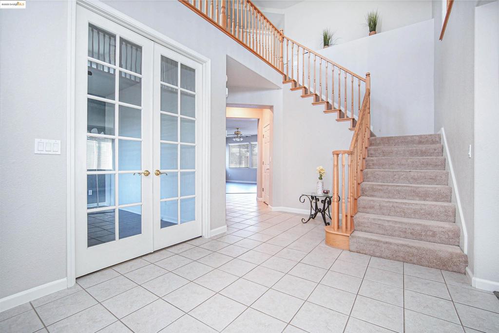 CAMPANELLO - Residential Lease