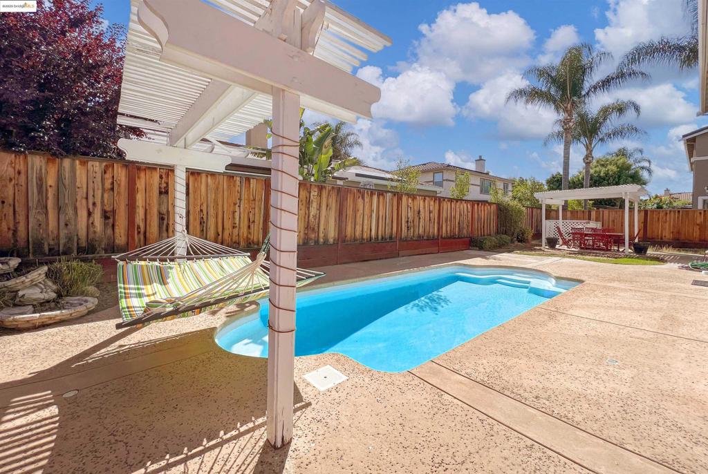 CAMPANELLO - Residential Lease