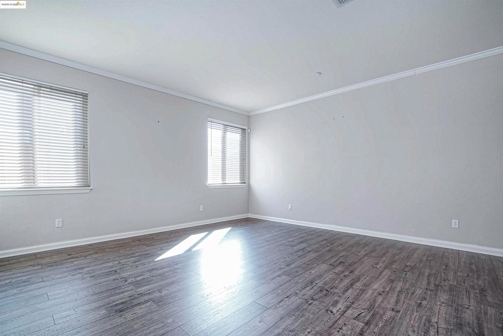 CAMPANELLO - Residential Lease