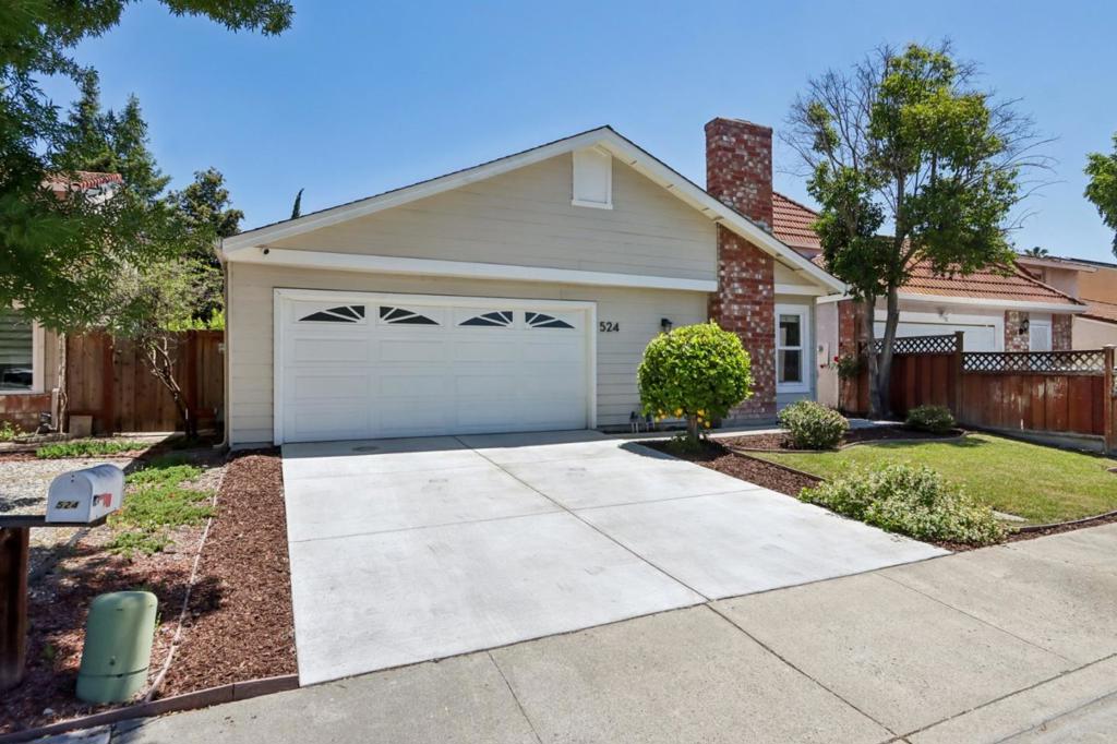524 Lanfair