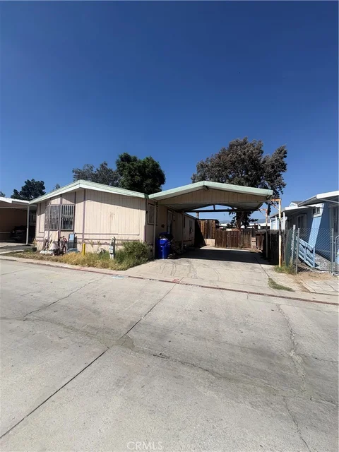 243 N Meridian Ave #205, San Bernardino, CA 92410 - MLS#: IG26203894