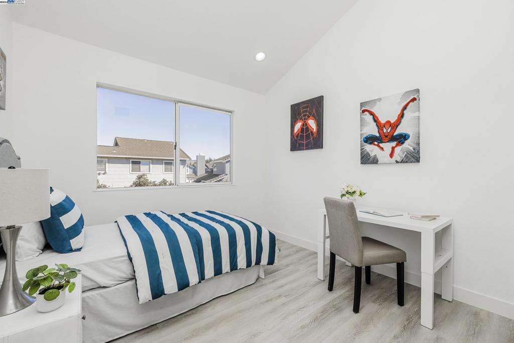 UNION LANDING - Residential