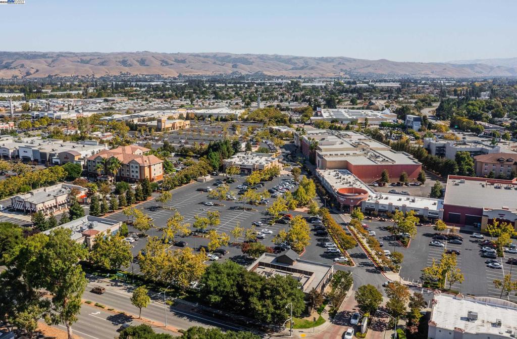 UNION LANDING - Residential