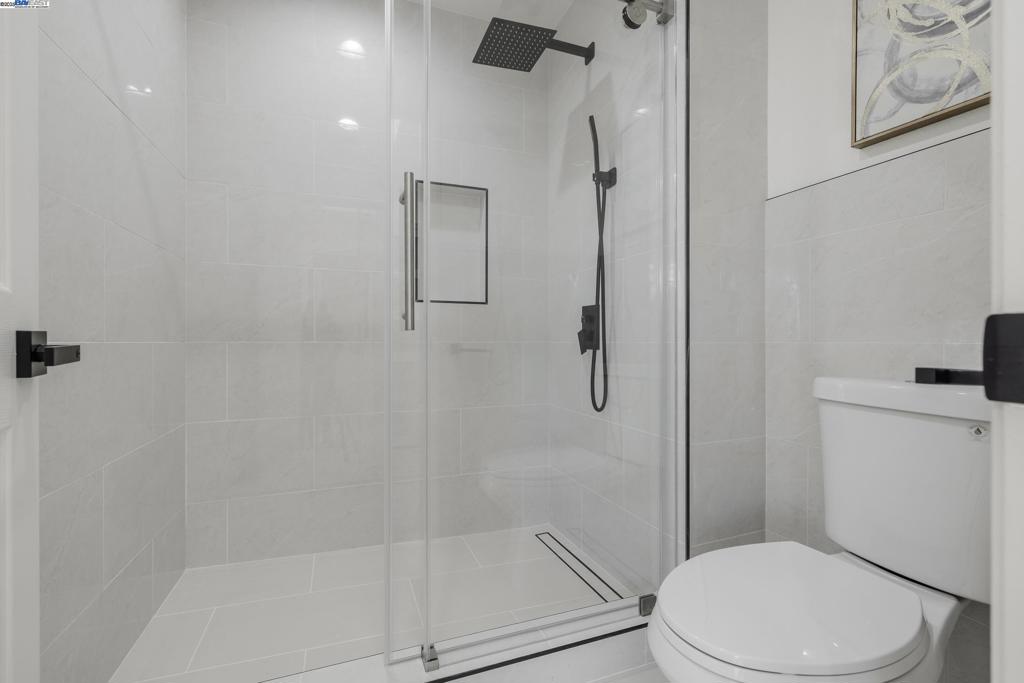 UNION LANDING - Residential