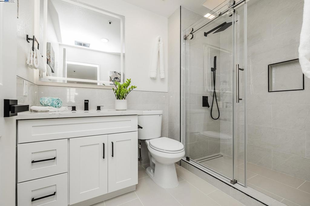 UNION LANDING - Residential