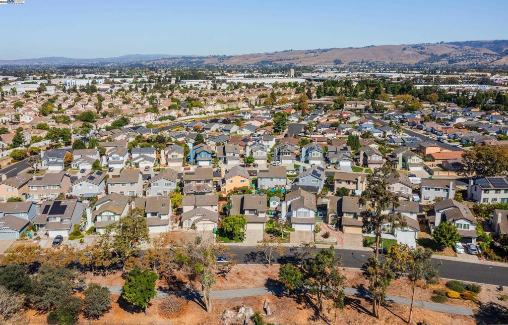 UNION LANDING - Residential