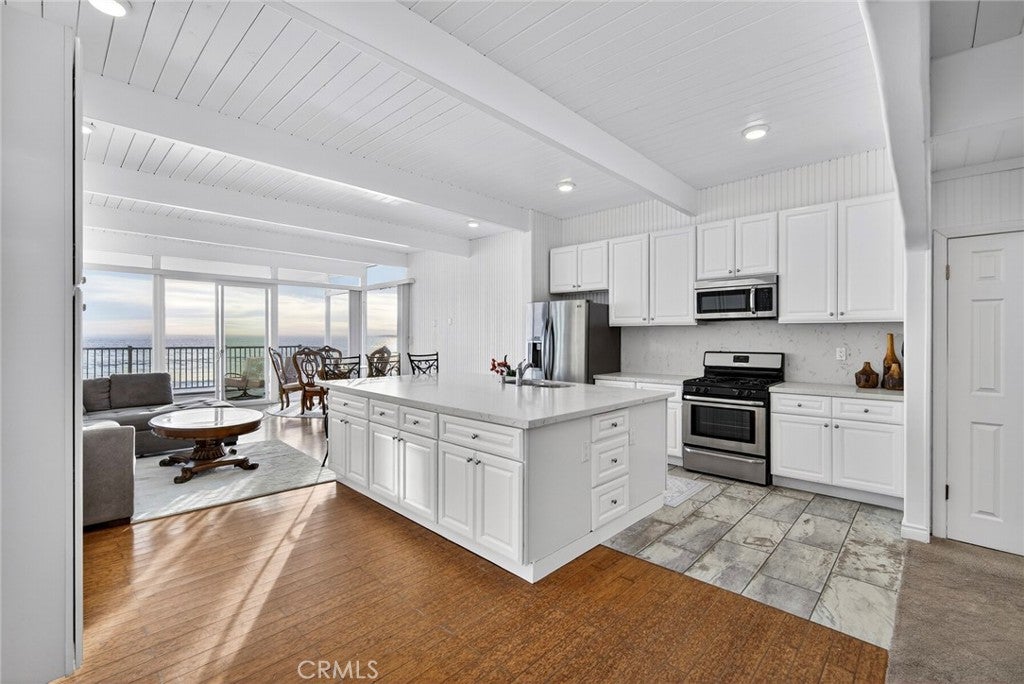 35577 Beach RD, Dana Point CA 92624 - Photo 10