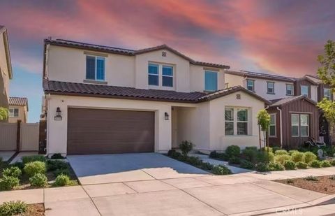 Photo of 16559 Pathfinder Avenue, Chino, CA 91708 (MLS # OC26095238)