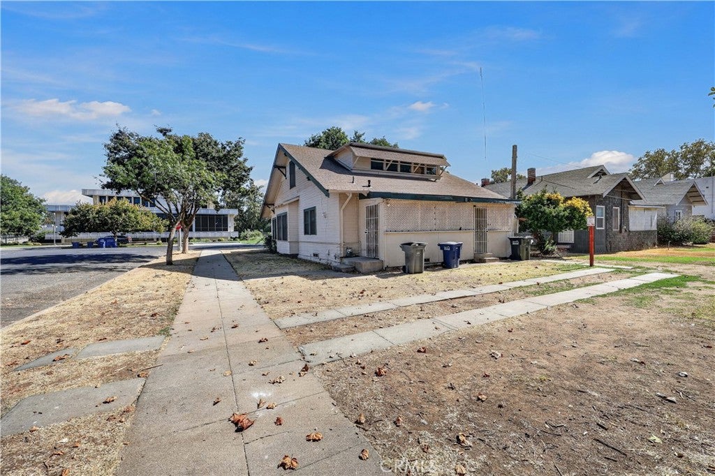 2045 O Street