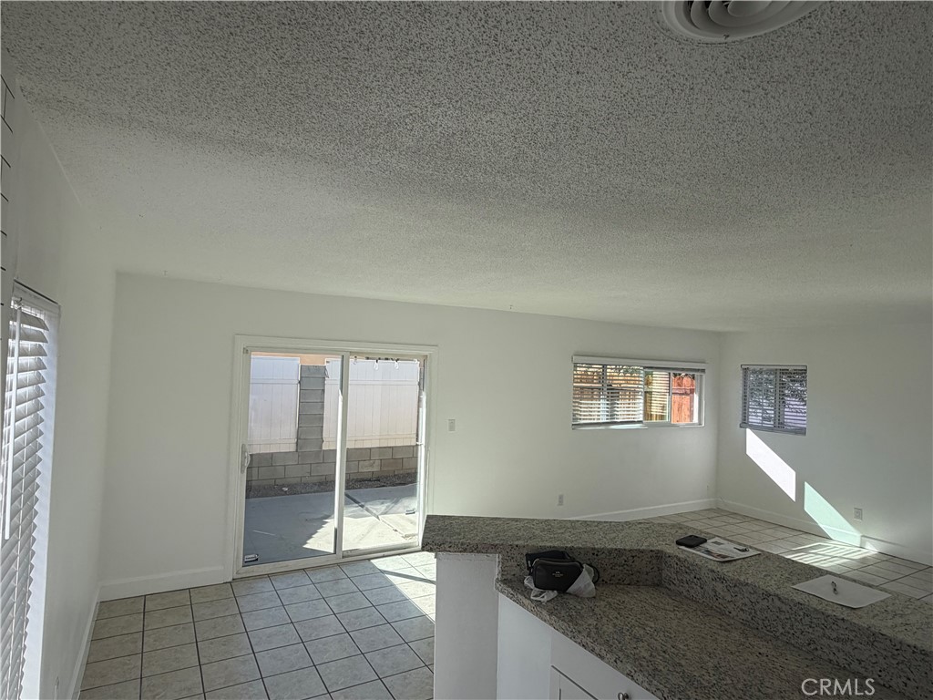 Cathedral Springs (33534) - Residential Lease