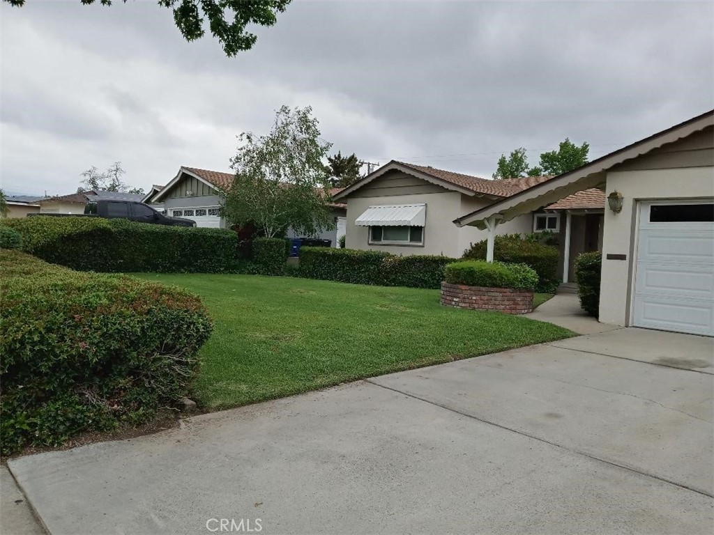 1512 N Amber Court