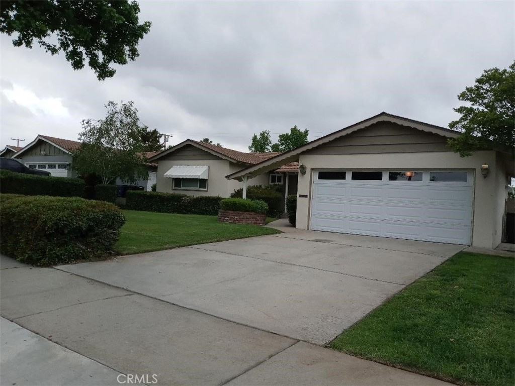 1512 N Amber Court