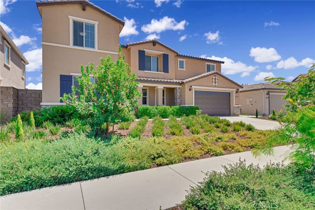 12789 Mendocino Ridge