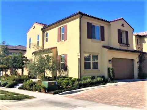 67 Eclipse Lake Forest CA 92630