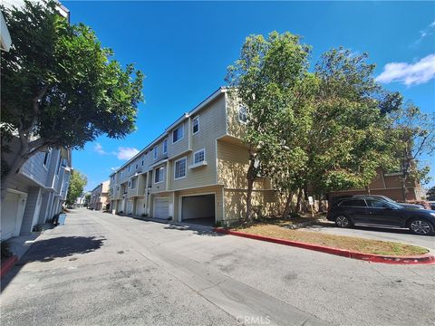 Photo of 2800 Plaza Del Amo #255, Torrance, CA 90503 (MLS # SB26052726)