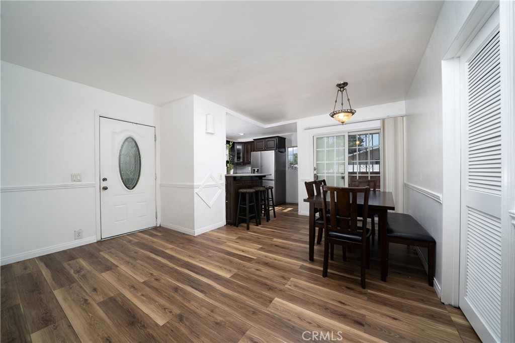 908 N Soldano Avenue