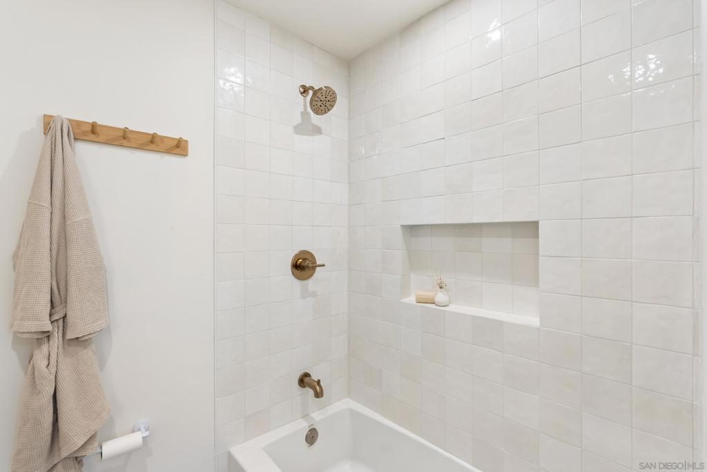 Bay Park - Residential