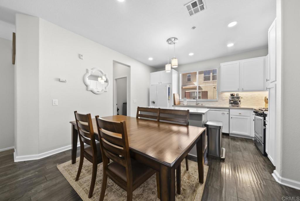 2724 Hazelnut Court