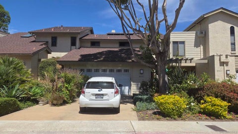 Photo of 8827 Via Andar, San Diego, CA 92122 (MLS # 260021938SD)