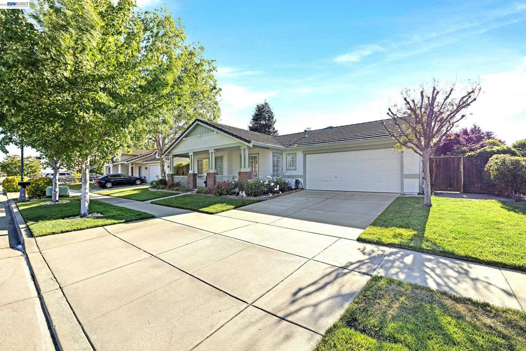 1124 Brookdale Ln