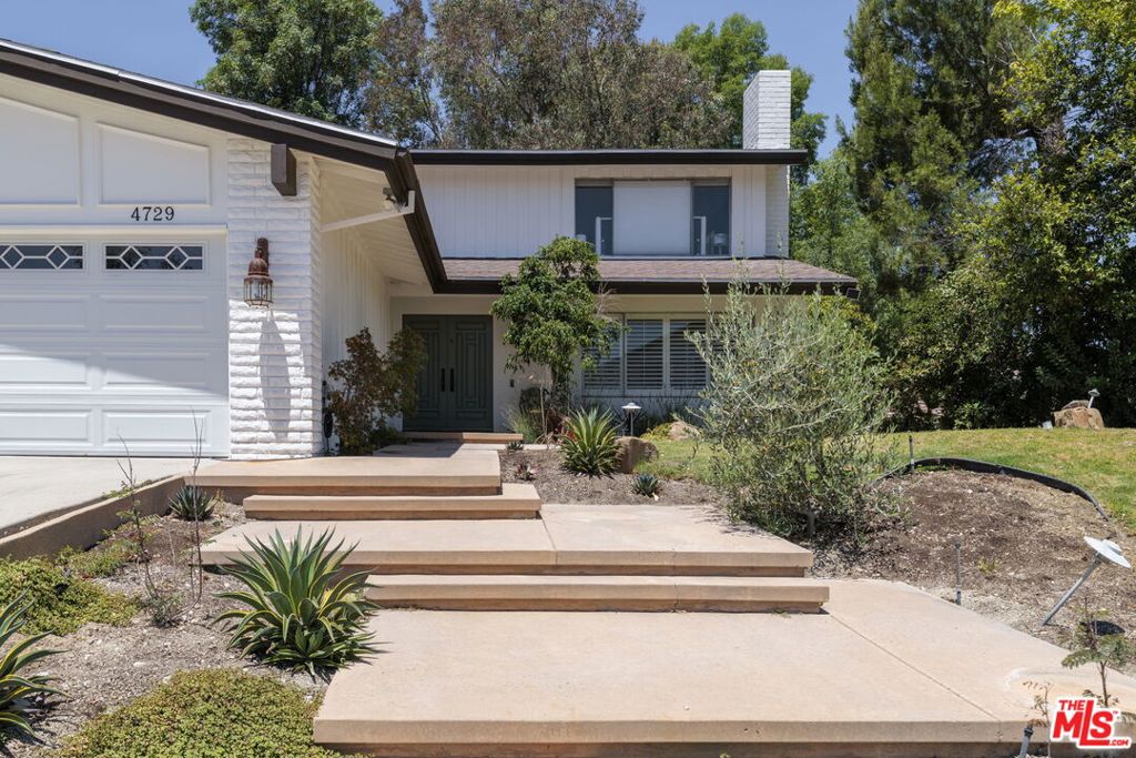 4729 Hermano Drive, Tarzana CA 91356