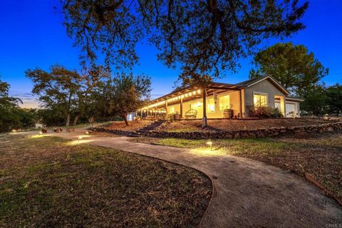 25258 Black Canyon Road Santa Ysabel CA 92070