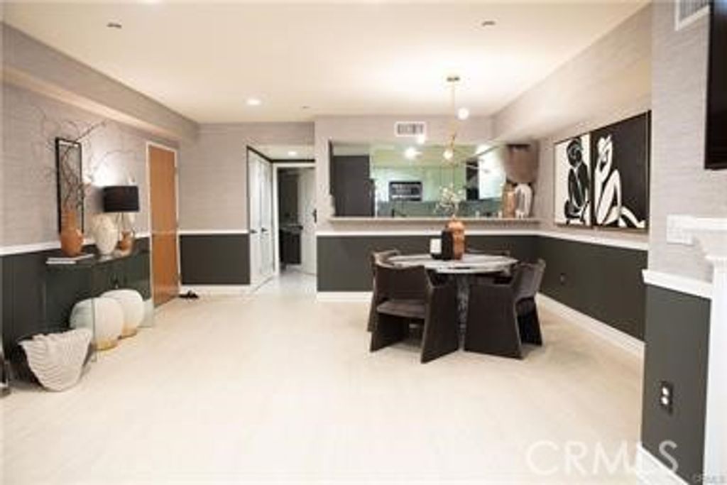 Photo of 1353 N Fuller Avenue #103, Los Angeles, CA 90046 (MLS # OC26043232)