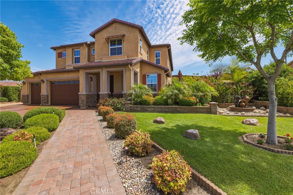 1640 Lucas Lane