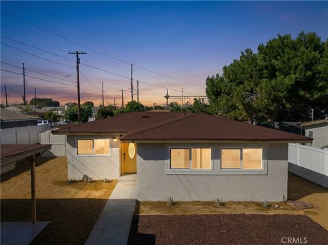 Photo of 536 E 220th St, Carson, CA 90745 (MLS # DW26036488)