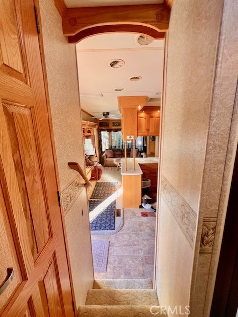 Outdoor Resort - Land