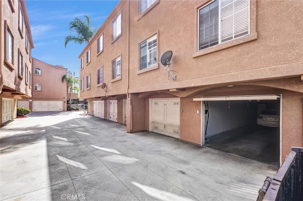 21836 S Vermont Avenue 6