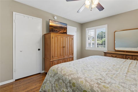 Tiny photo for 6916 Woodlake AVE, West Hills, CA 91307 (MLS # SR26148296)