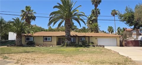 Photo of 21475 Webster Ave, Perris, CA 92570 (MLS # IV26095595)