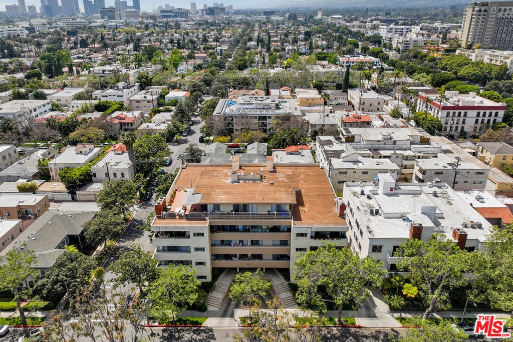 Properties 1 303 N Swall Drive