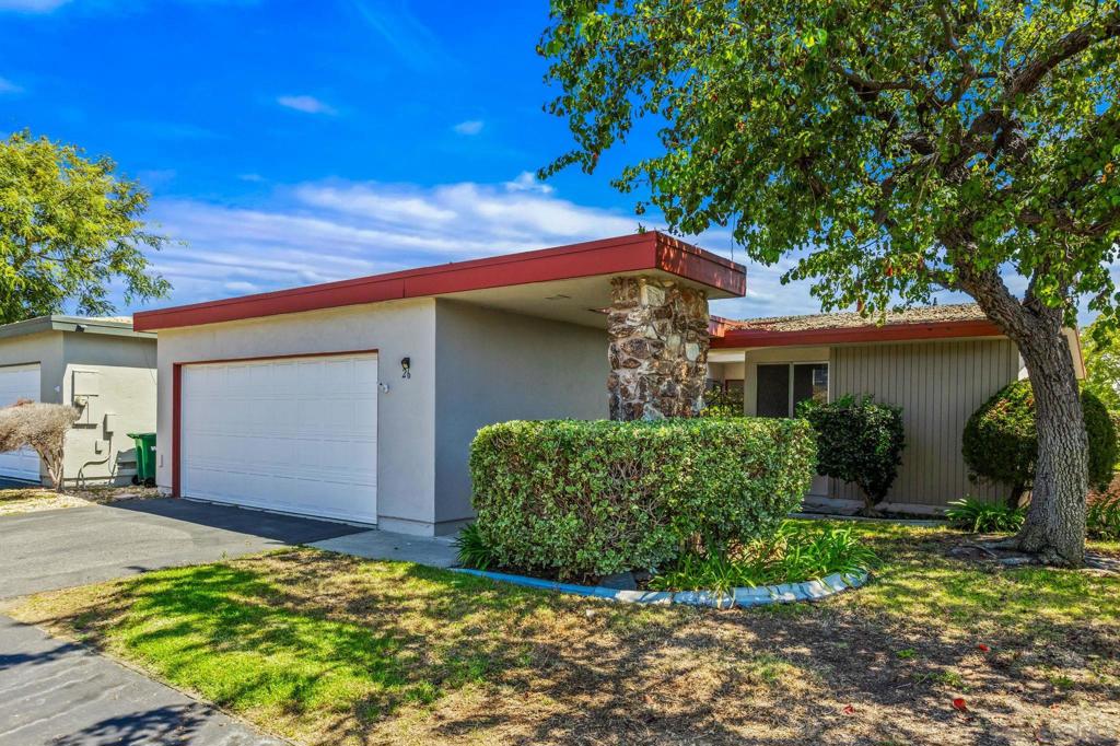 3808 Vista Campana