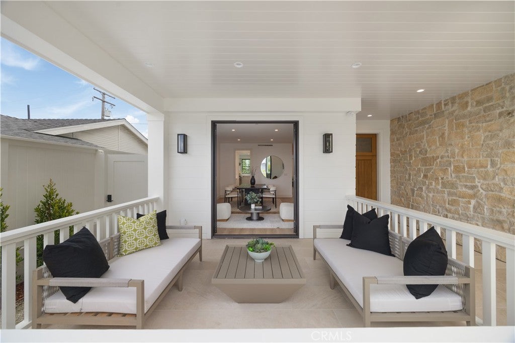 1212 Magnolia Avenue