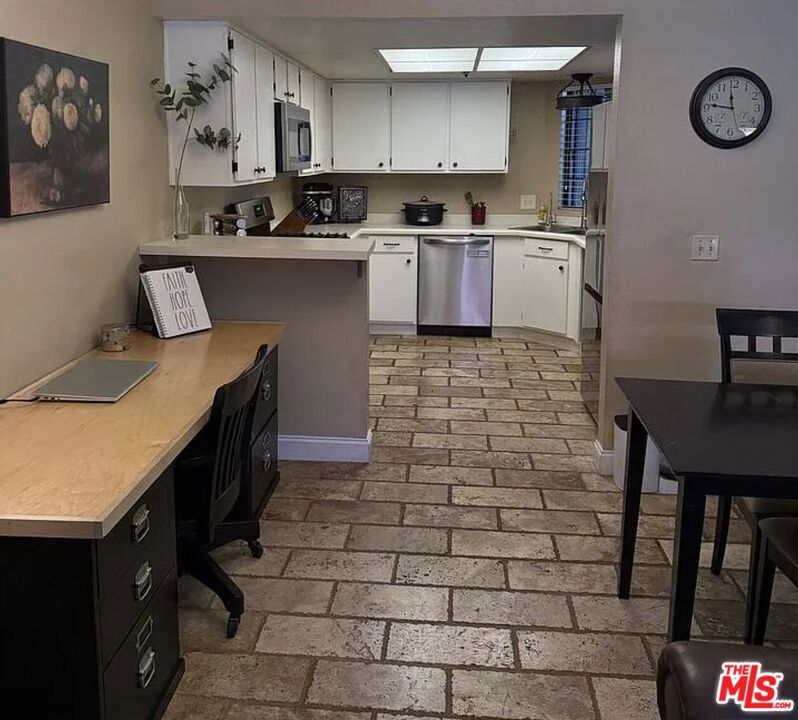 2220 Exposition Drive 94