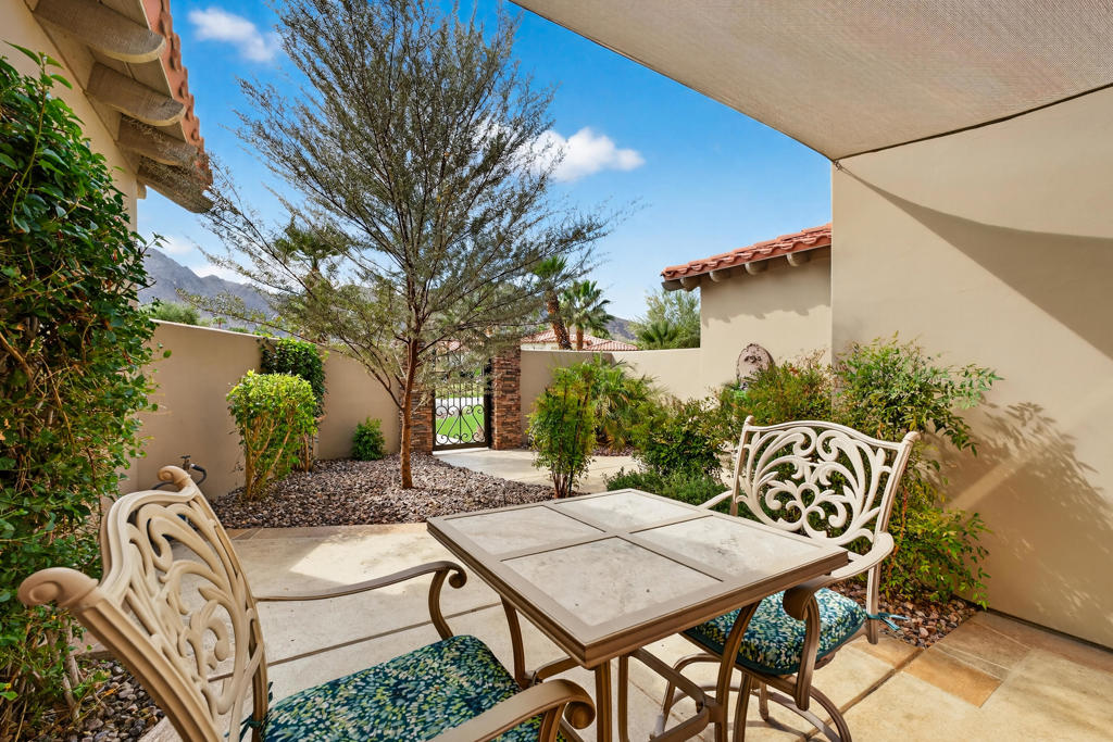 Indian Wells C.C. - Residential