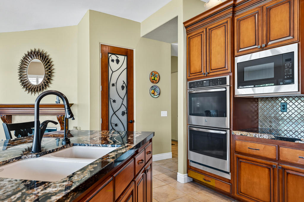 Indian Wells C.C. - Residential