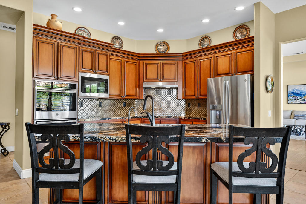 Indian Wells C.C. - Residential