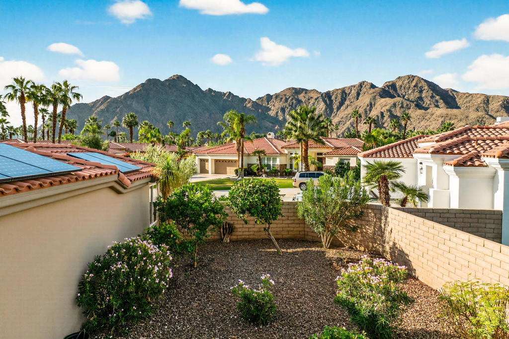 Indian Wells C.C. - Residential