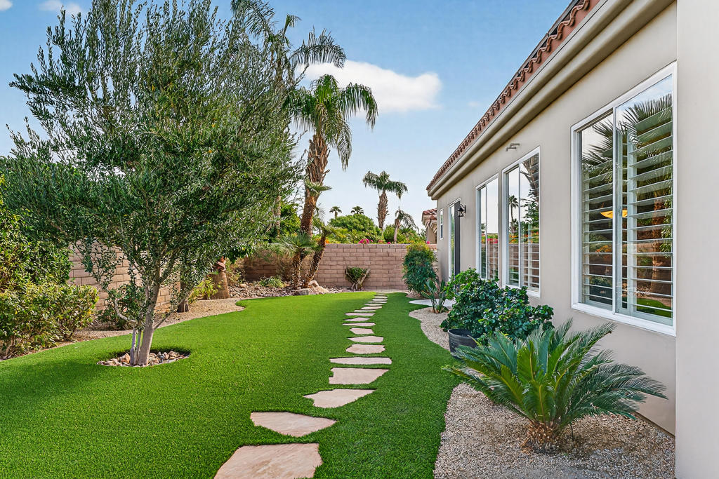 Indian Wells C.C. - Residential