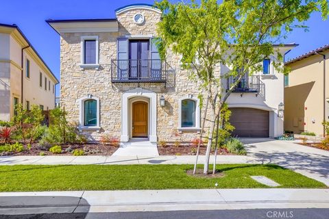 Photo of 86 Interstellar, Irvine, CA 92618 (MLS # OC25109586) Photo of 86 Interstellar, Irvine, CA 92618 (MLS # OC25109586)