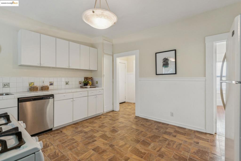 IDORA PARK - Residential Income